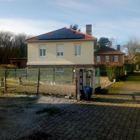La Maison Ecologique Batilly  外观 照片